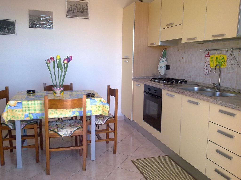 Casa Purple Apartment Cala Gonone Room photo